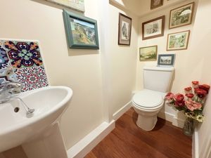 Photo 17- click for photo gallery